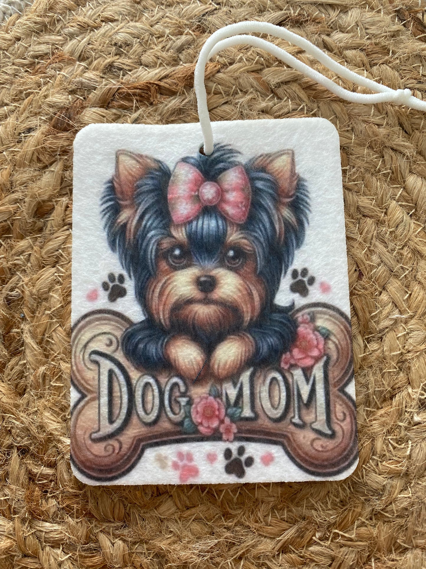 Sent bon Dog Mom