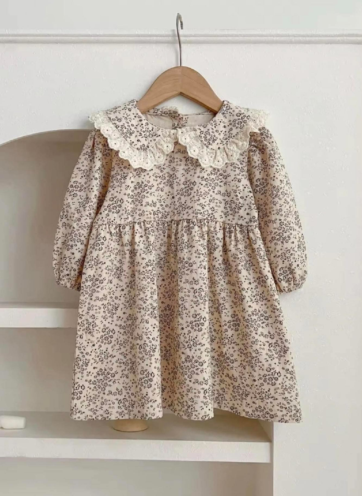 Robe pour fillette à manches longues Col Peter Pan